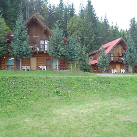 Helmcken Falls Lodge Cabin Rooms And Rv Park Клируотер Экстерьер фото